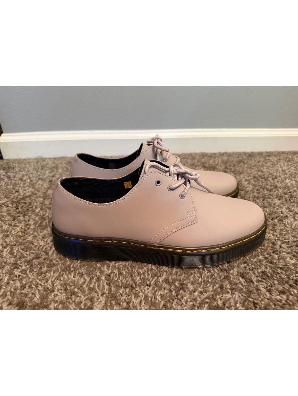 New Dr. Martens Quad Oxford Shoes Women’s 9